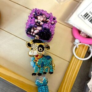 Cow paper clip and pen